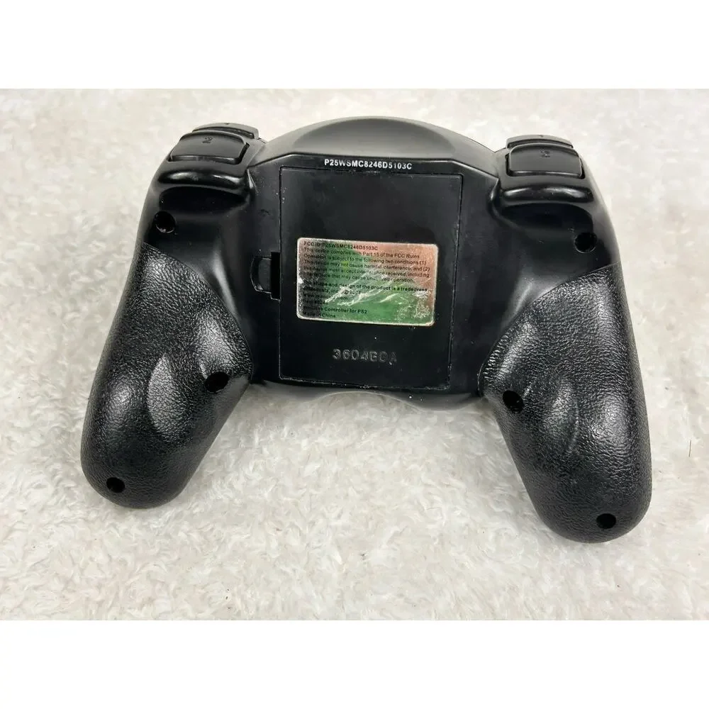 Mad Catz Lynx Black RF Technology 2.4 GHz Wireless PS2 Controller No Dongle